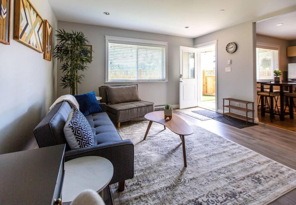 Beautiful & Cozy 1 Bedroom 1 Bath In The Westshore 빅토리아 외부 사진