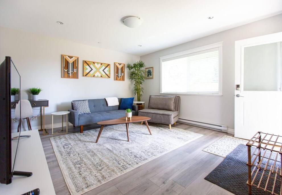 Beautiful & Cozy 1 Bedroom 1 Bath In The Westshore 빅토리아 외부 사진
